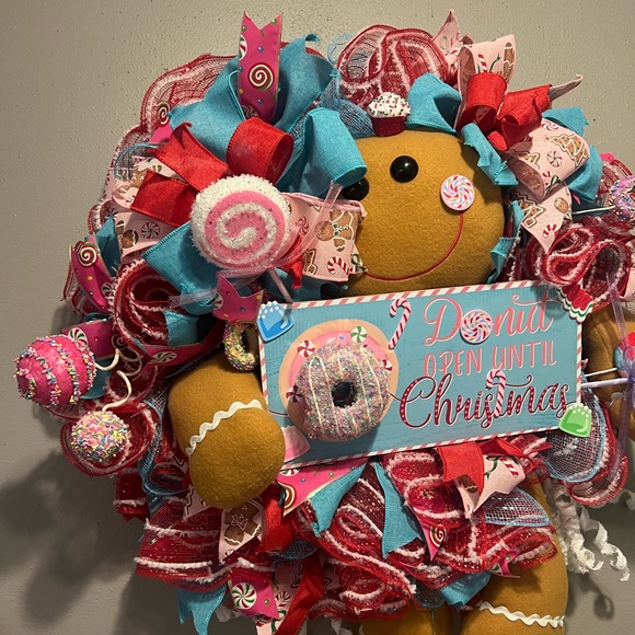 Gingerbread wreath - Picture 10 of 12